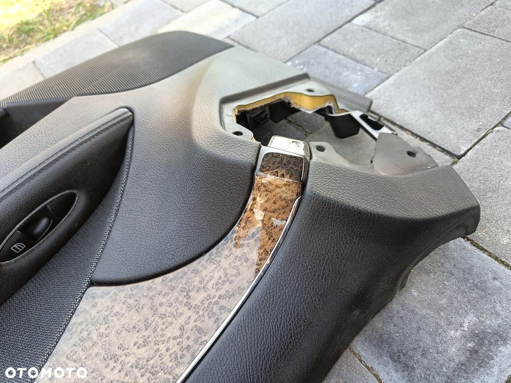 MERCEDES W211 LIFT BOCZEK TAPICERKA PRAWY PRZÓD EU - 5