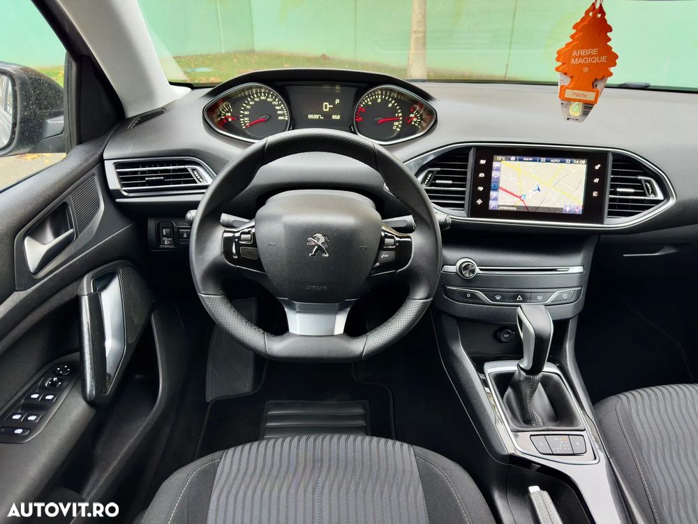 Peugeot 308 - 6