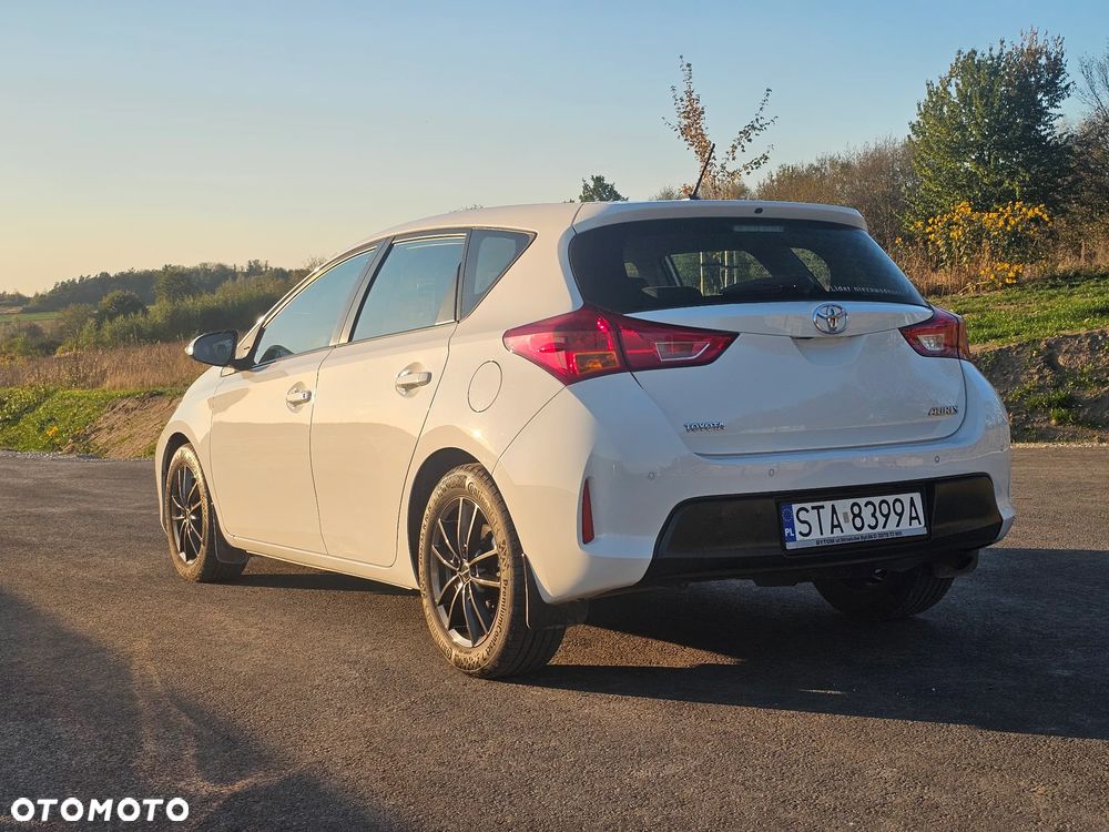 Toyota Auris 1.33 VVT-i Active - 5