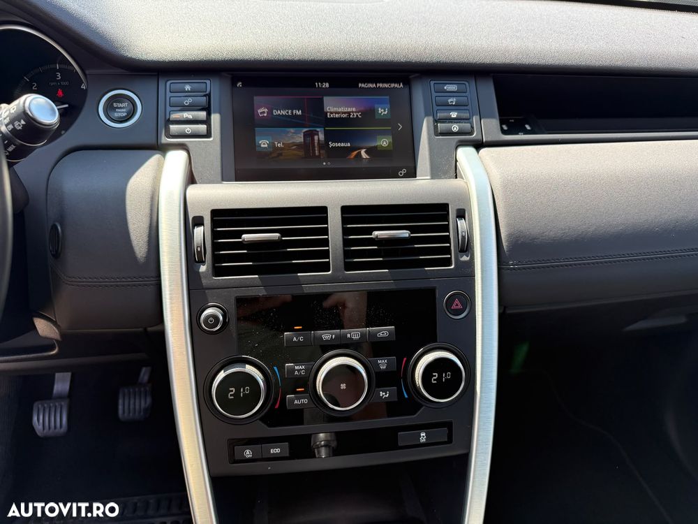 Land Rover Discovery Sport - 21
