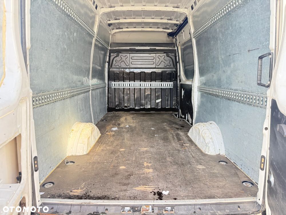 Iveco Daily 35s18 - 8