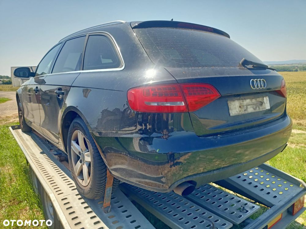 Audi A4 Avant 2.0 TFSI quattro S tronic Ambiente - 4