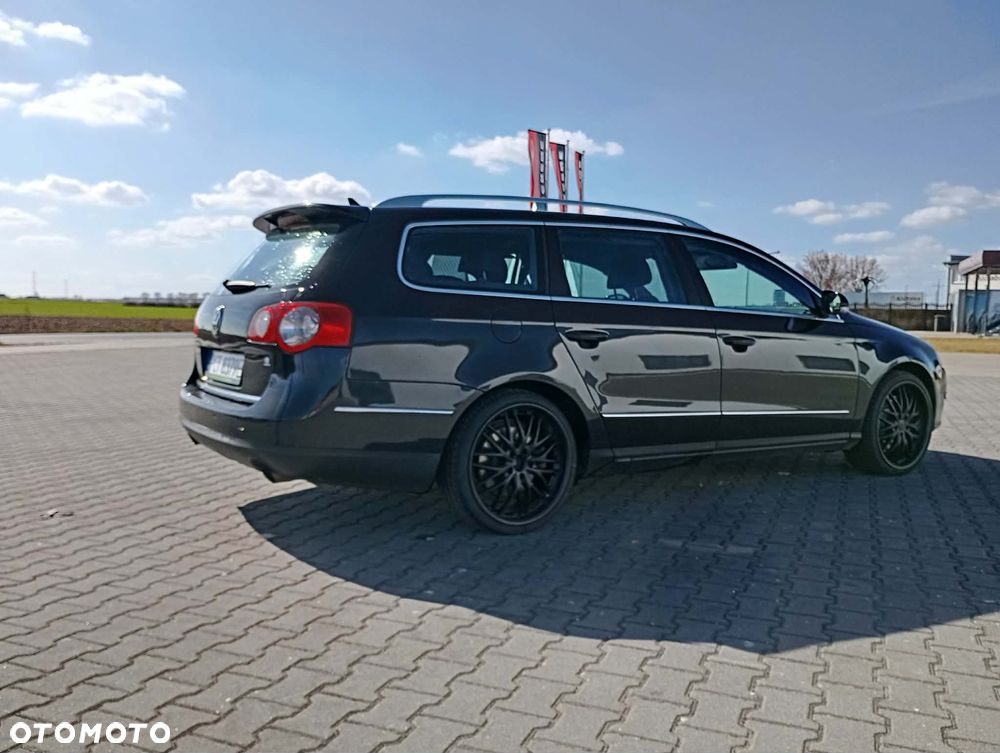 Volkswagen Passat 3.2 V6 FSI 4Motion DSG Highline - 6