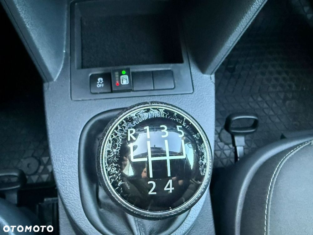 Volkswagen Caddy - 25