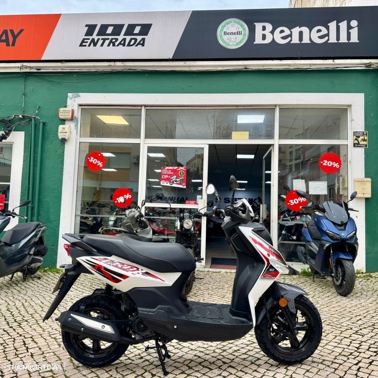 Sym FIDDLE CROX 50 - 18