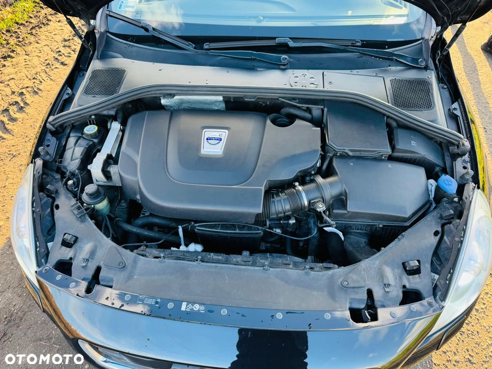 Volvo S60 D3 Geartronic Summum - 18