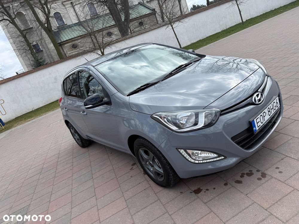Hyundai i20 1.25 Wersja Jubileuszowa - 19