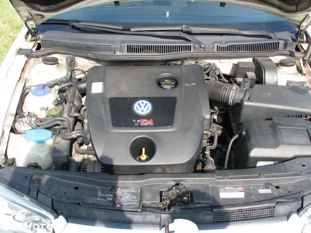 Volkswagen Golf - 14