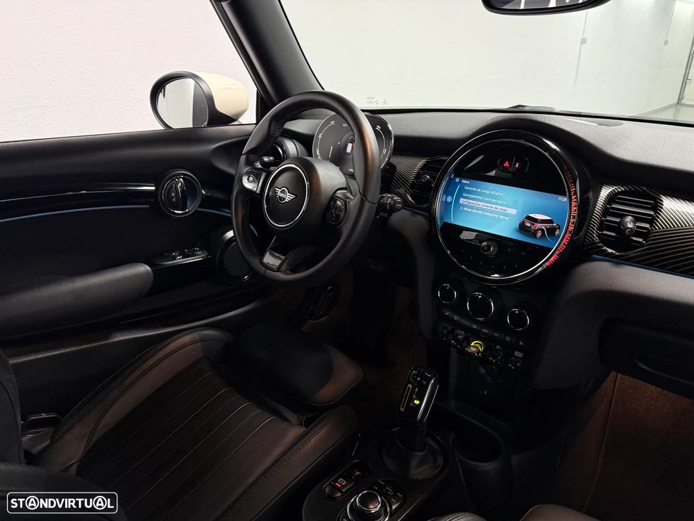 MINI 3 Portas Cooper SE Resolute Edition - 18