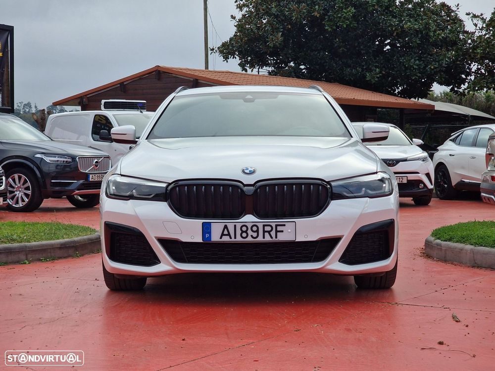 BMW 530 e Pack Desportivo M - 2