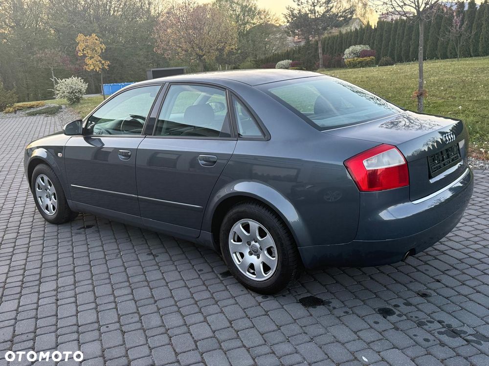 Audi A4 Limousine 2 - 3