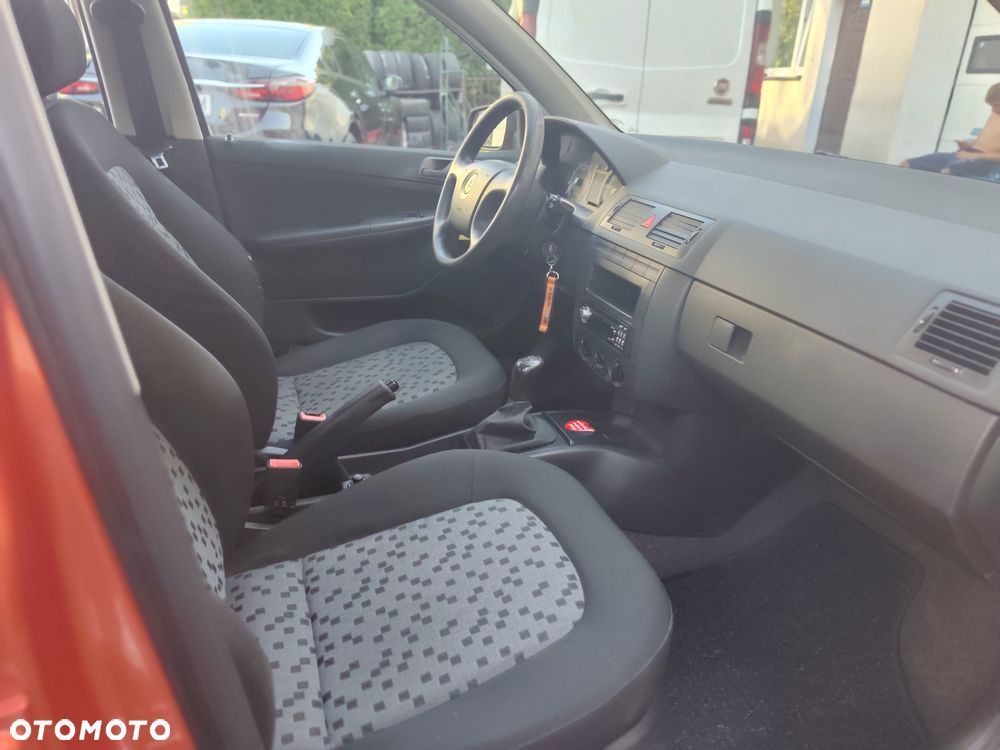 Skoda Fabia 1.2 12V Ambiente - 12