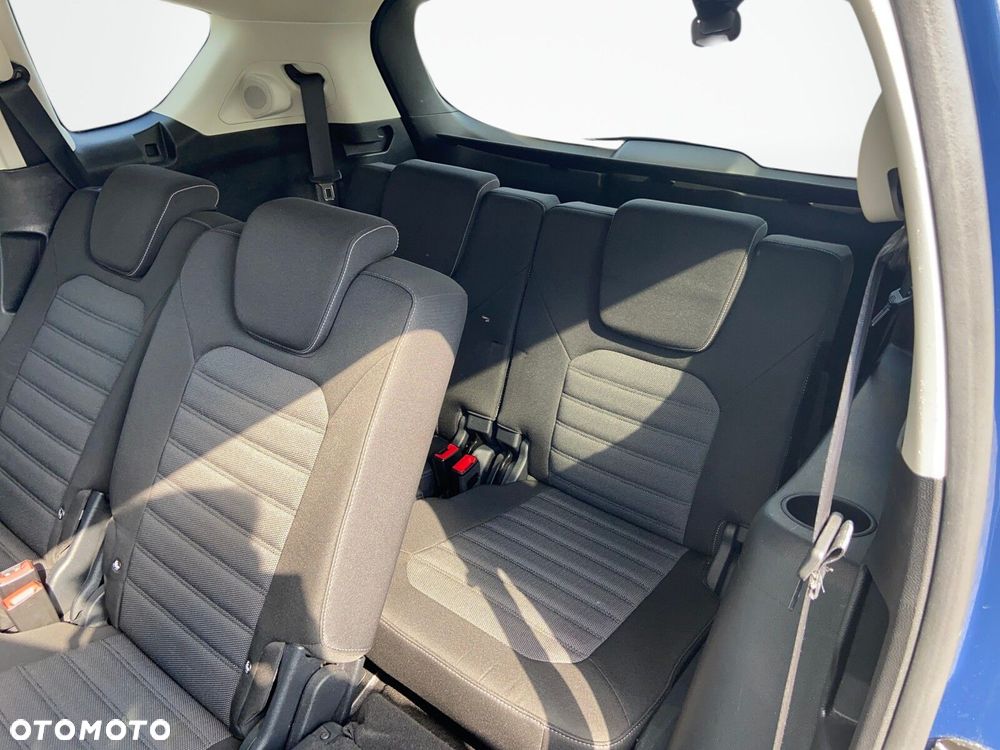 Ford S-Max - 15