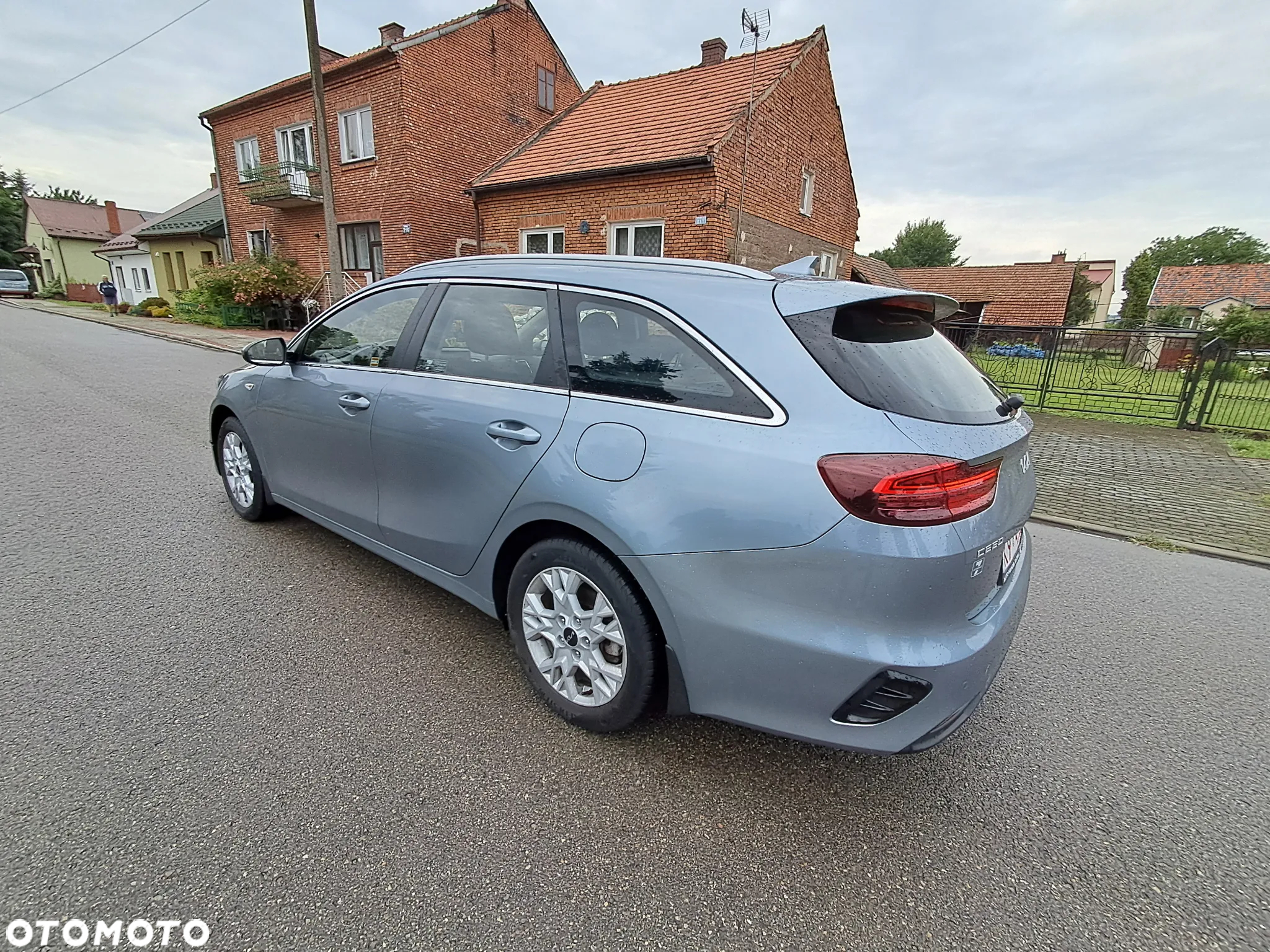 Kia Ceed 1.5 T-GDI M - 10
