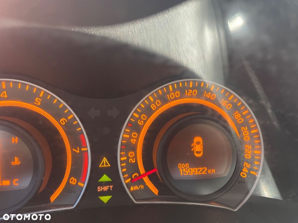 Toyota Auris 1.6 Sol - 14