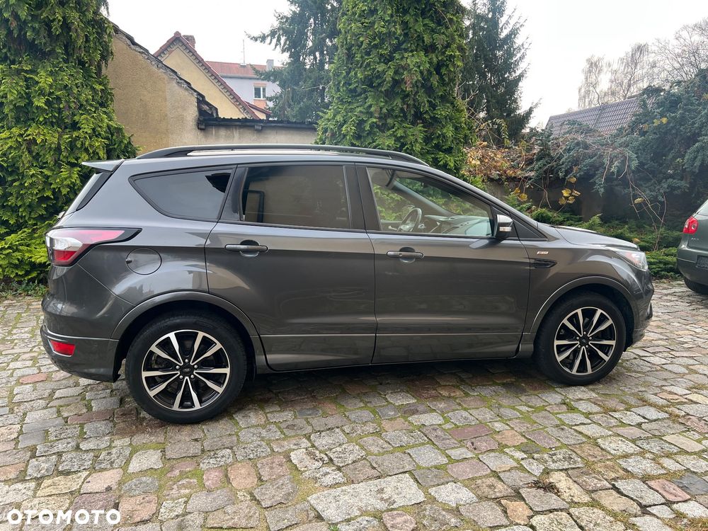 Ford Kuga 1.5 TDCi 2x4 ST-Line - 8