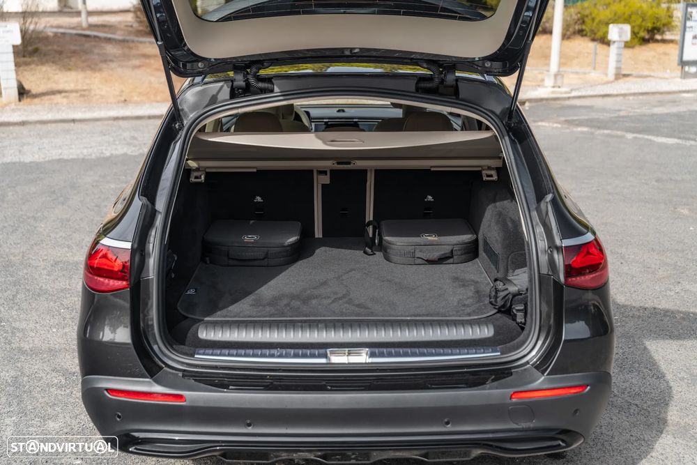 Mercedes-Benz E 300 de 4Matic All-Terrain - 8