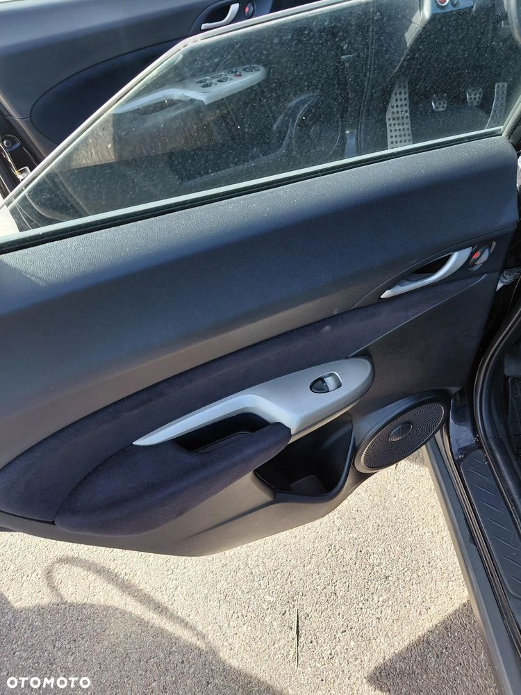 Honda Civic 1.8 Comfort - 23
