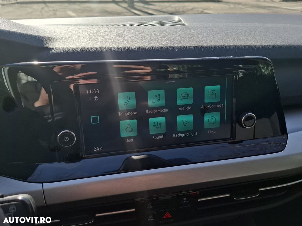 Volkswagen Golf 1.0 eTSI MHEV 110CP DSG Life - 24