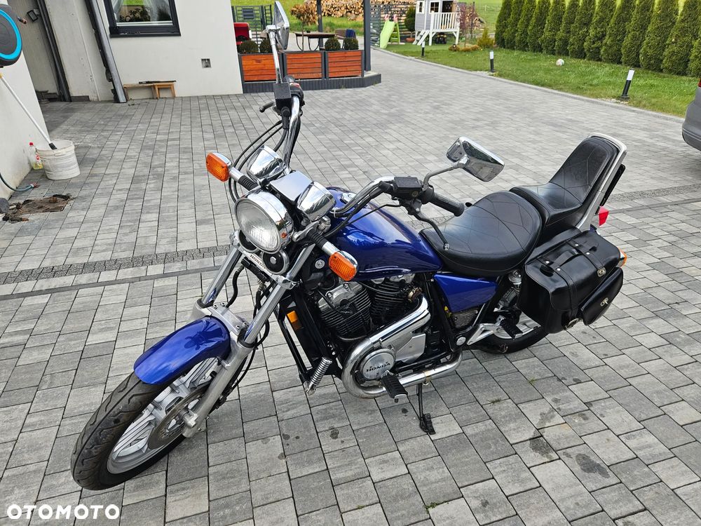 Honda VT - 2