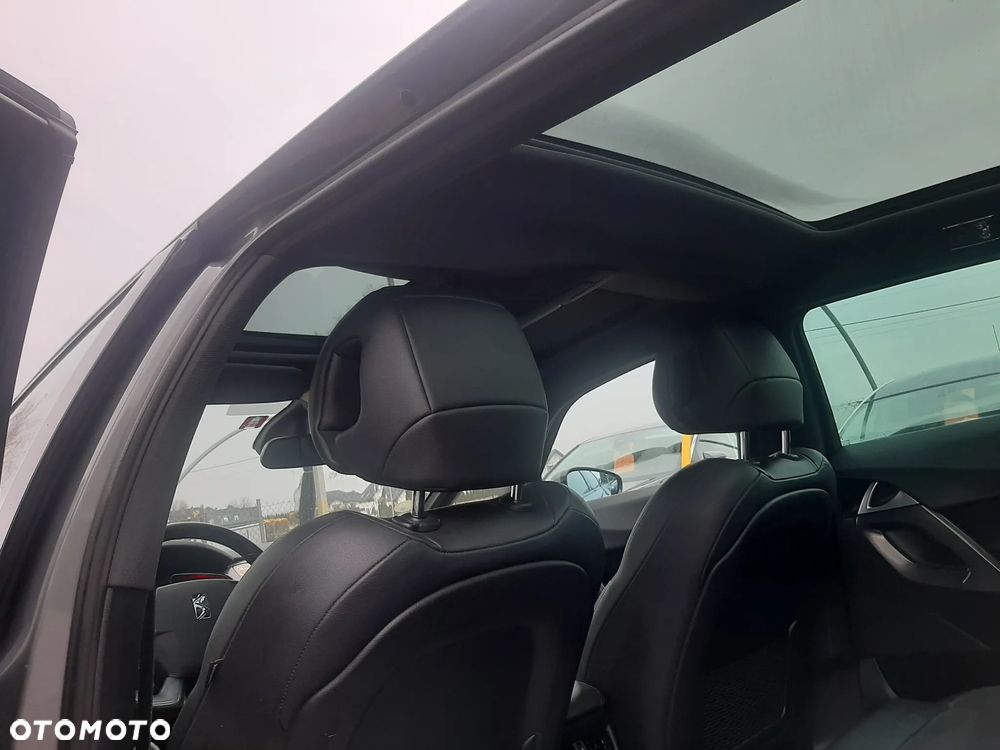 Citroën DS5 HDi 165 Business - 28