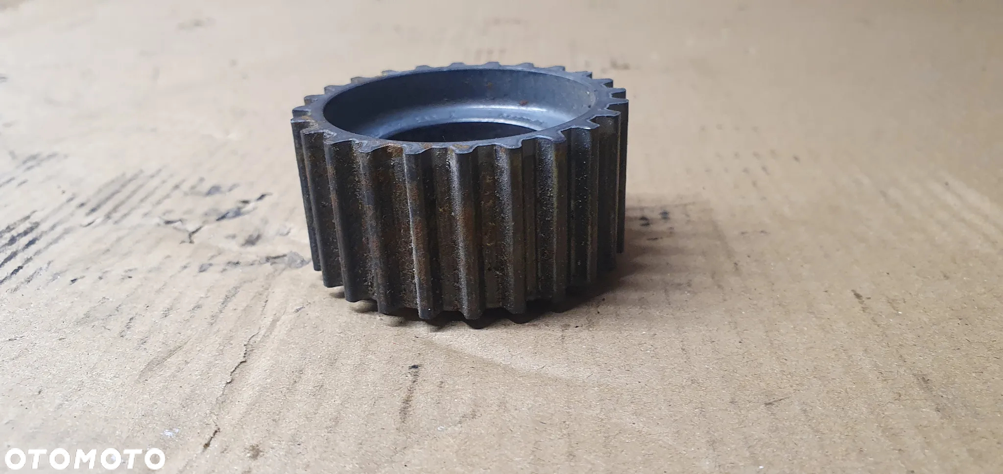Koło zębate rozrządu VW UP 1.0 CHY 04C105263A - 2