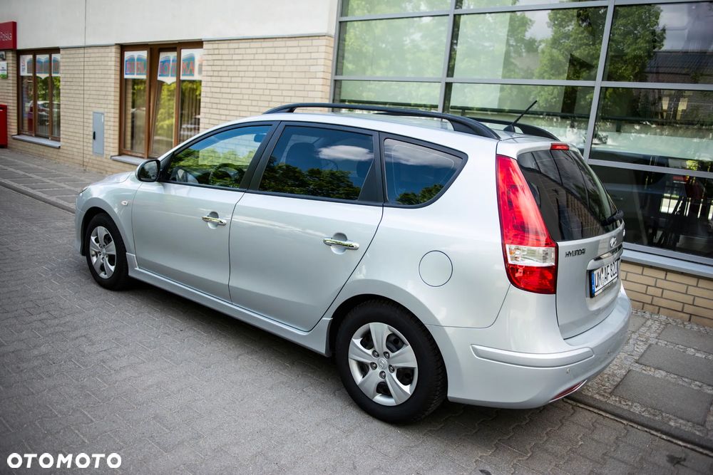 Hyundai i30 1.6 CRDi Premium - 29