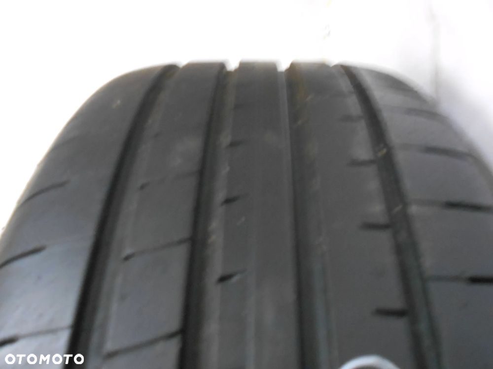 OPONA POJEDYNKA  235/60R18 GOODYEAR EAGLE F1 ASYMMETRIC 3 SUV DOT 0724 7.2MM - 2