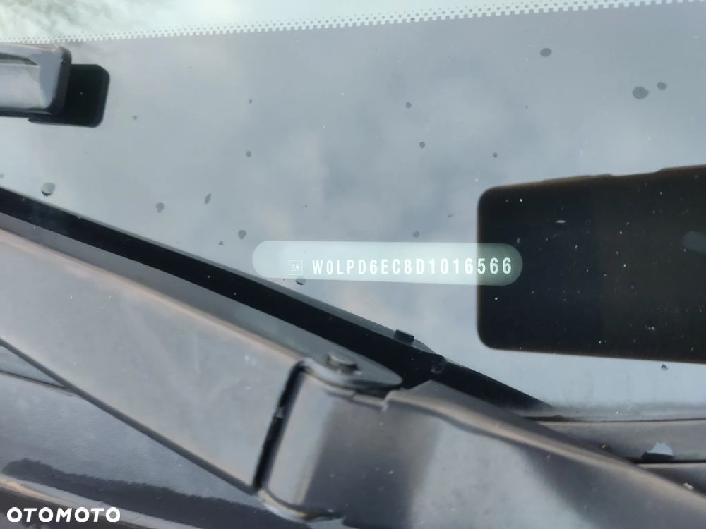 Opel Astra 1.4 Turbo 150 Jahre - 13