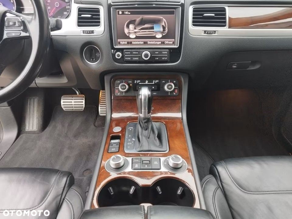 Volkswagen Touareg - 10