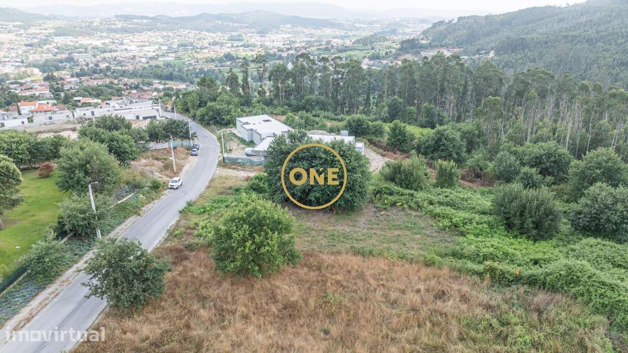 Terreno com Projeto Aprovado para Condominio Fechado de 4 moradias – V - Grande imagem: 2/14