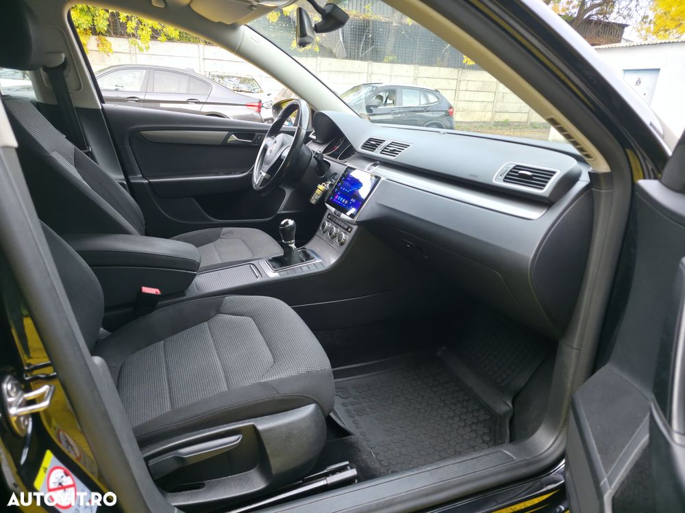 Volkswagen Passat Variant 1.6 TDI BlueMotion Technology Comfortline - 12