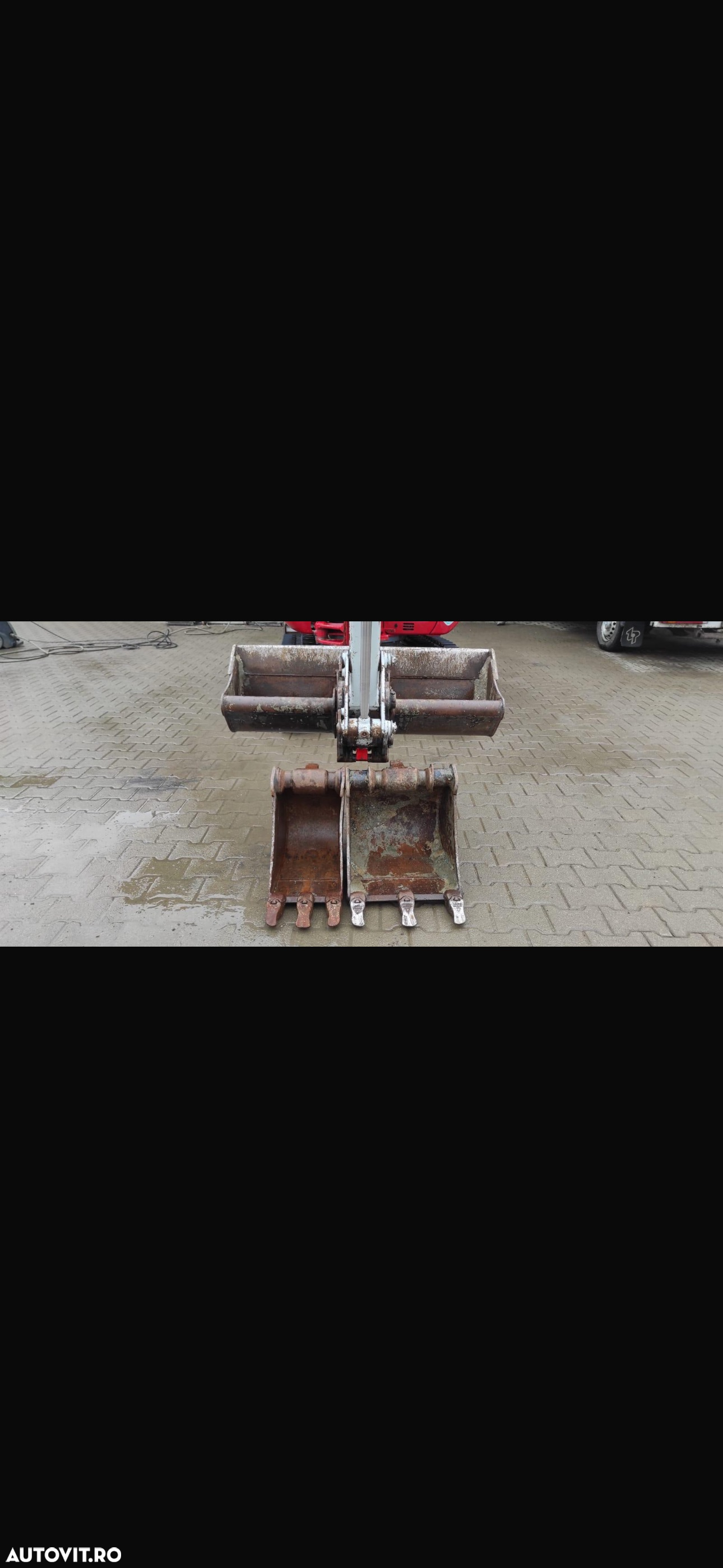 Takeuchi Tb230 - 13