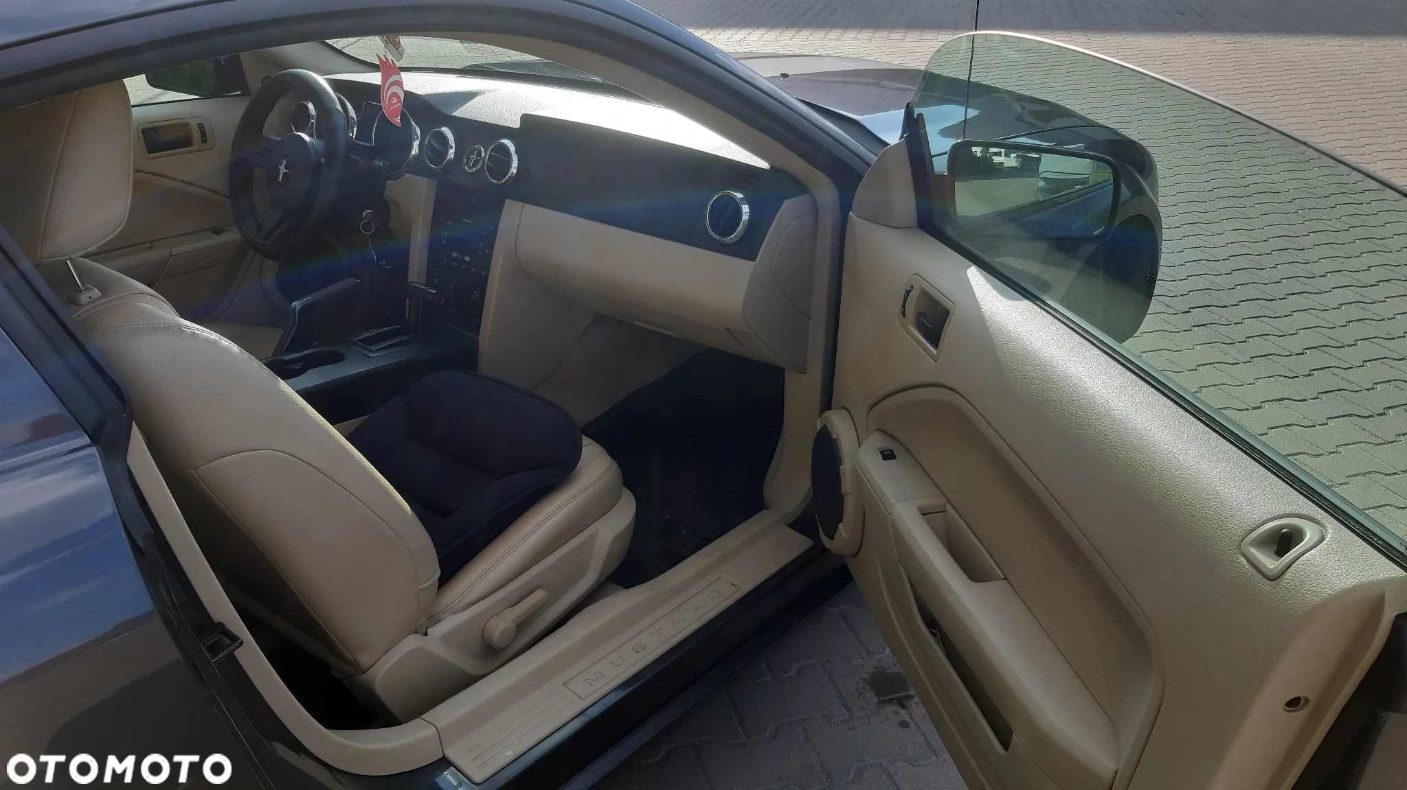 Ford Mustang 4.0 V6 - 13