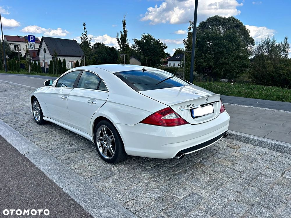 Mercedes-Benz CLS 500 - 4