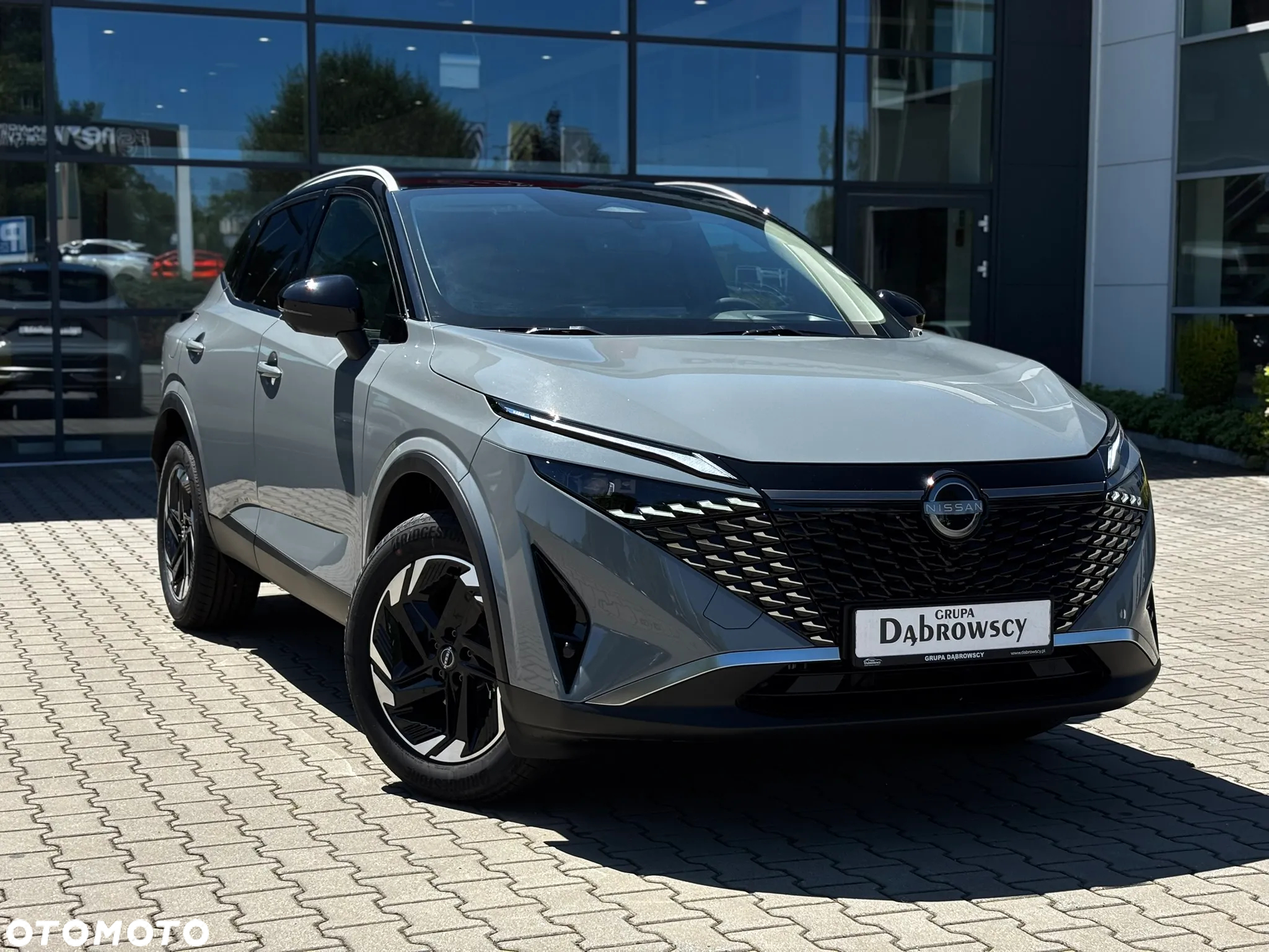 Nissan Qashqai - 2