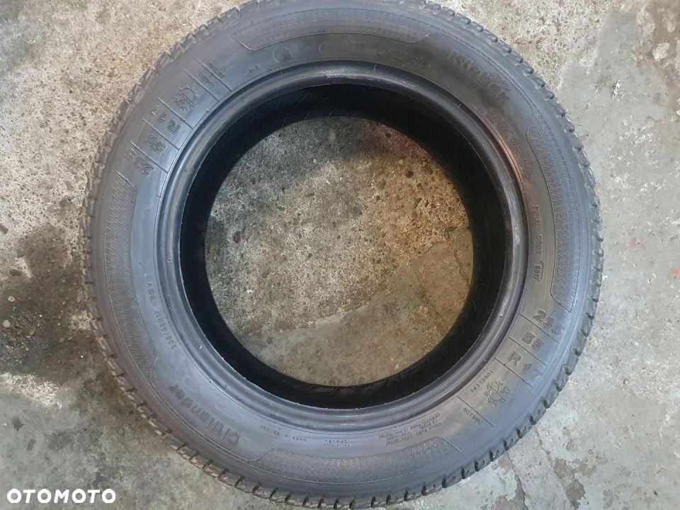 235/55R17 Kleber Citilander para całoroczne 6,5mm - 4