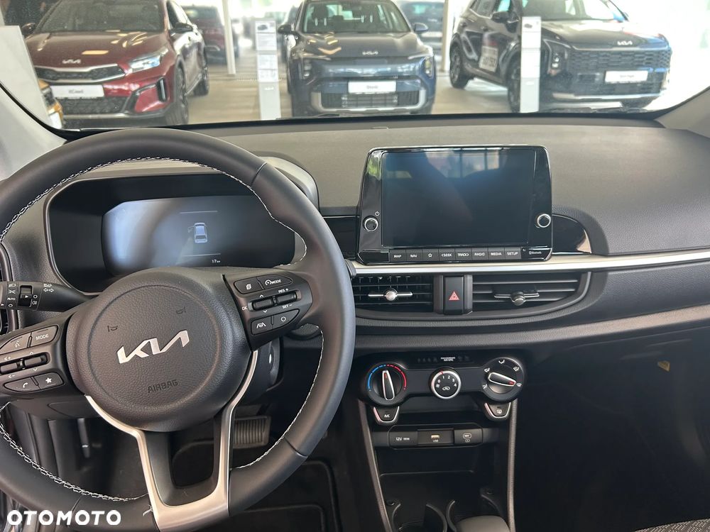 Kia Picanto 1.2 L AMT - 4