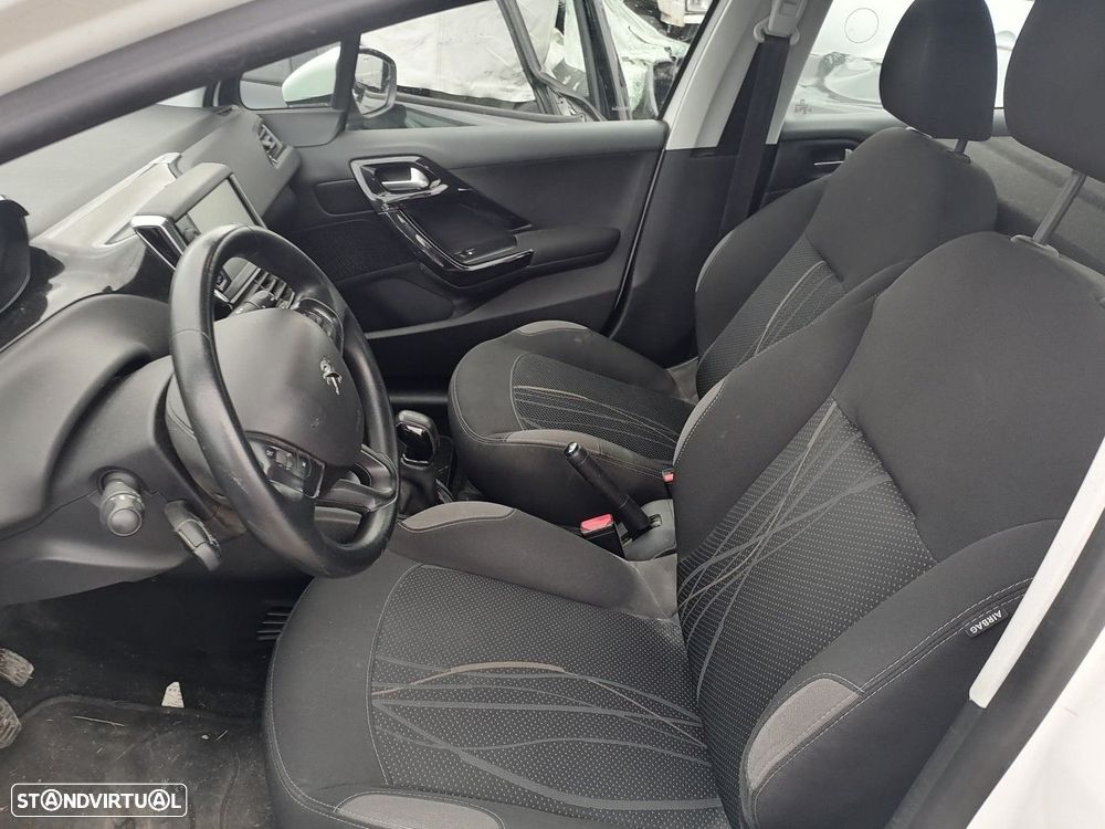 Peças Peugeot 208 I 2012 a 2018 - 23