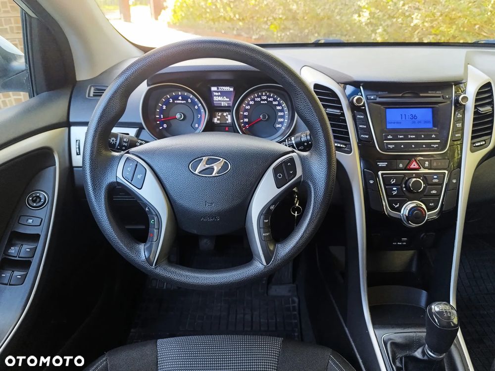 Hyundai i30 1.6 GDI BlueDrive Classic + - 16