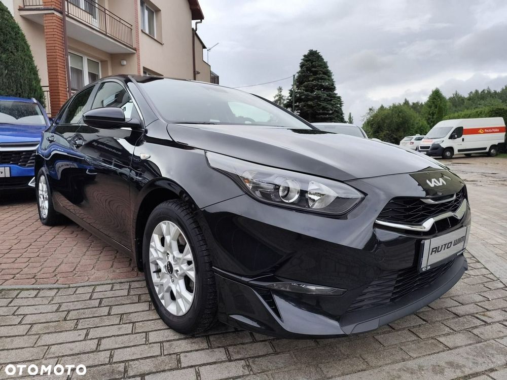 Kia Ceed - 4
