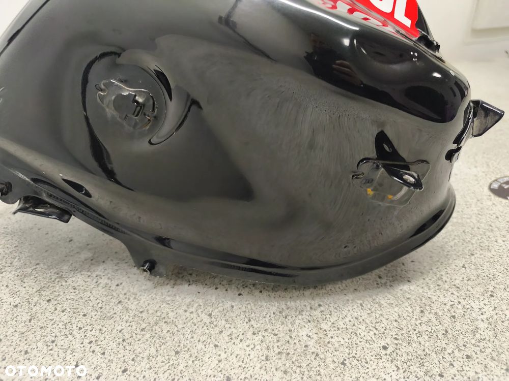 Bak, zbiornik paliwa KTM 125 Duke - 12