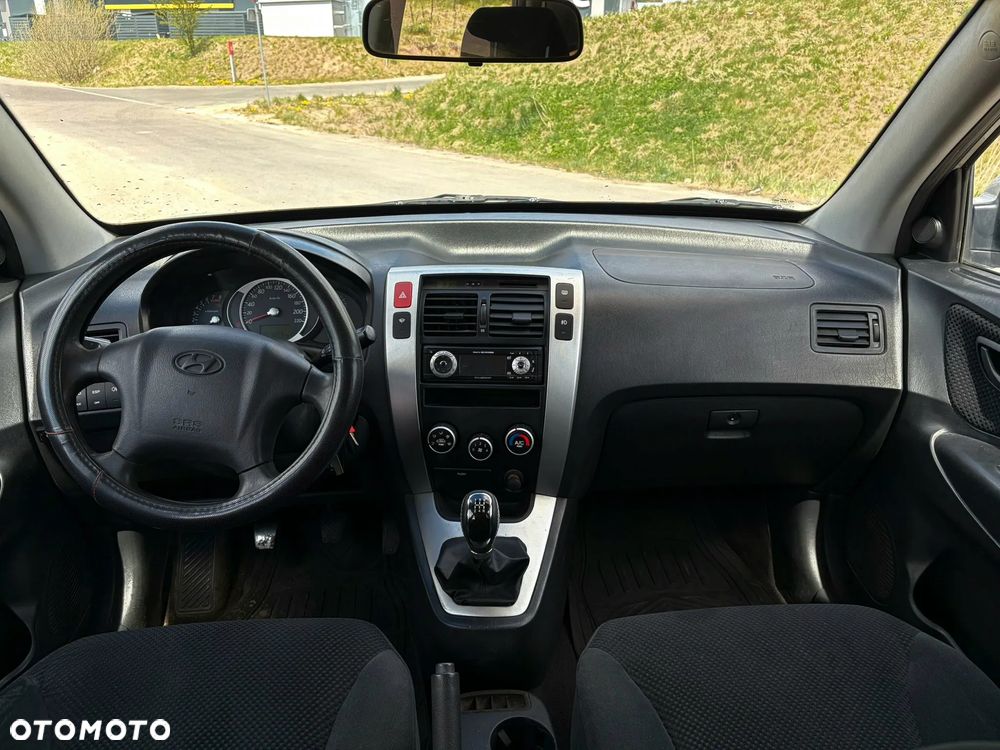 Hyundai Tucson 2.0 4WD GLS - 15