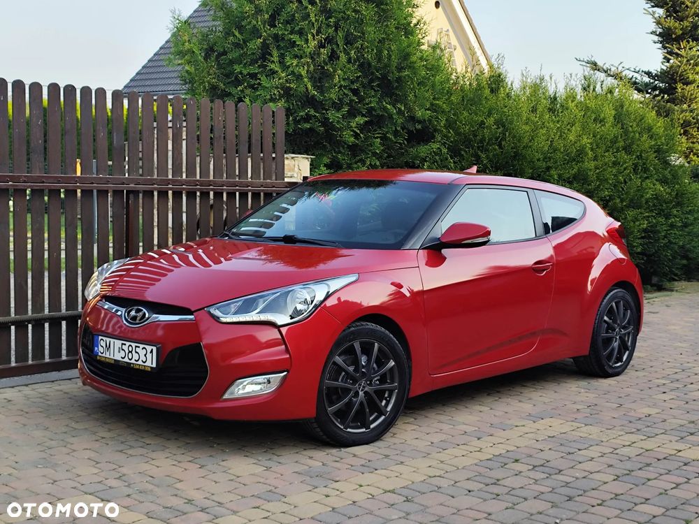 Hyundai Veloster 1.6 Style - 16