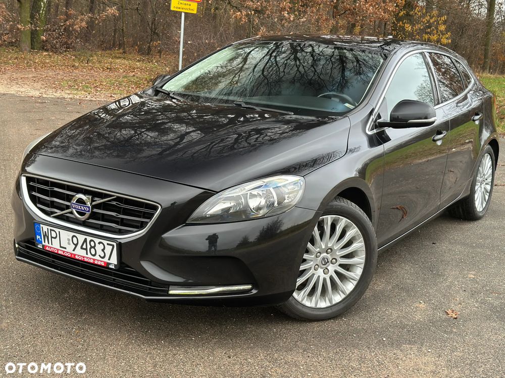 Volvo V40 D2 RDesign - 1