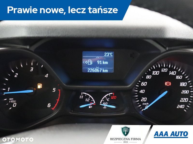 Ford Tourneo Connect - 13