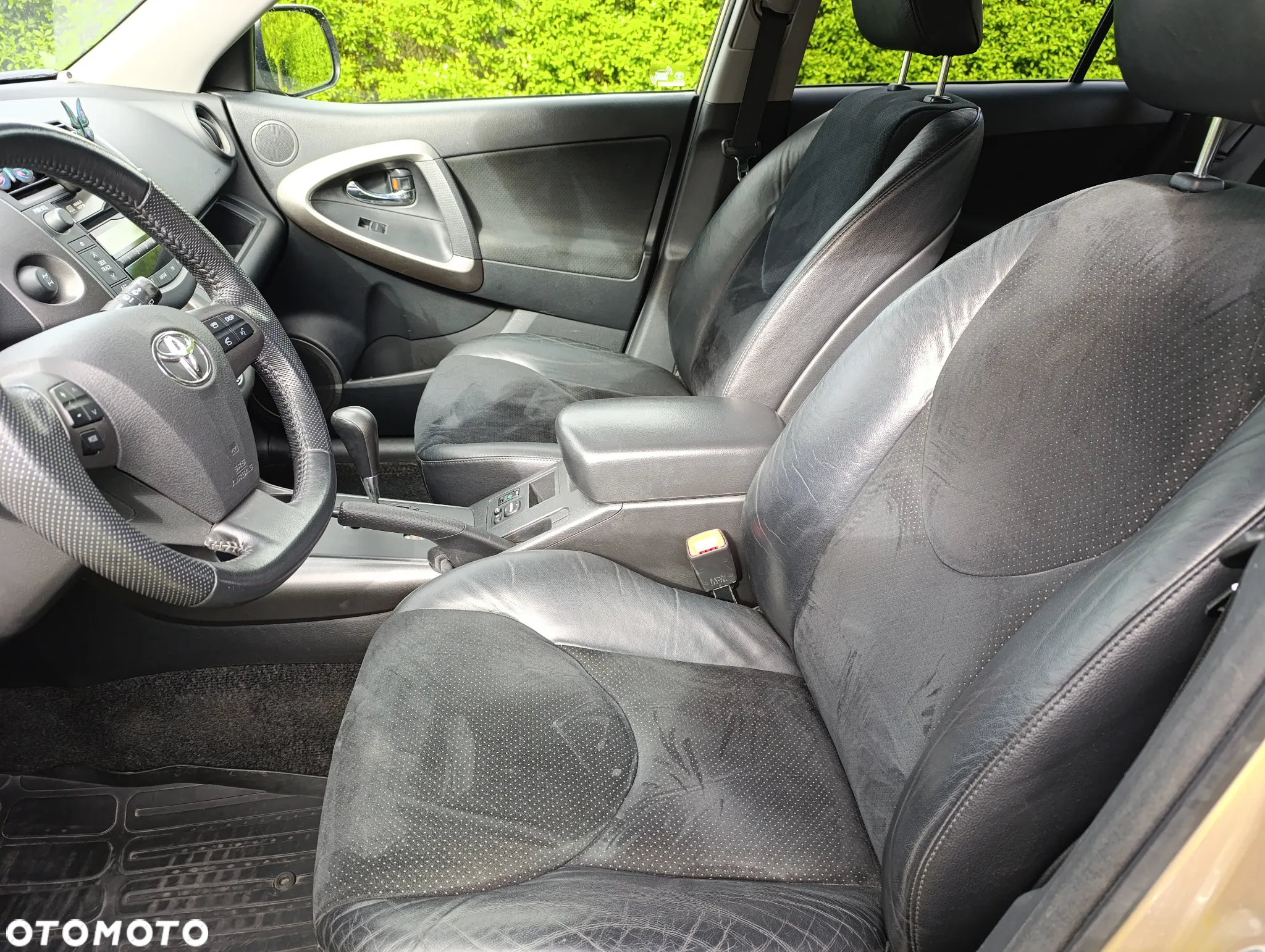 Toyota RAV4 2.0 VVT-i Premium MS - 11