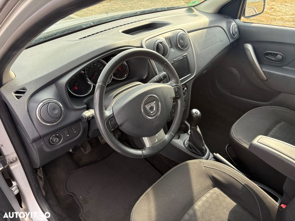 Dacia Logan TCe 90 Prestige - 8