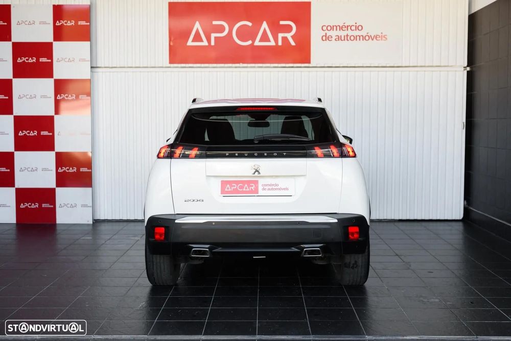 Peugeot 2008 1.2 PureTech Allure EAT8 - 7