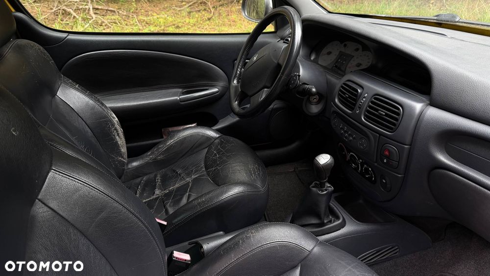 Renault Megane 1.6 Privilege - 6